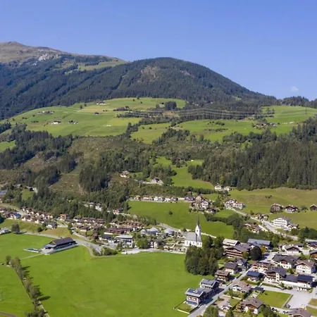 Vakantiehuis Schoeneben 5 Wald im Pinzgau