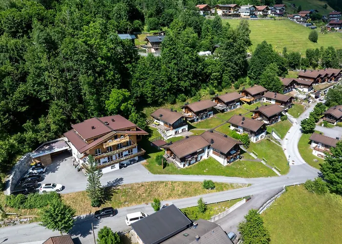 Schoeneben 5 Wald im Pinzgau